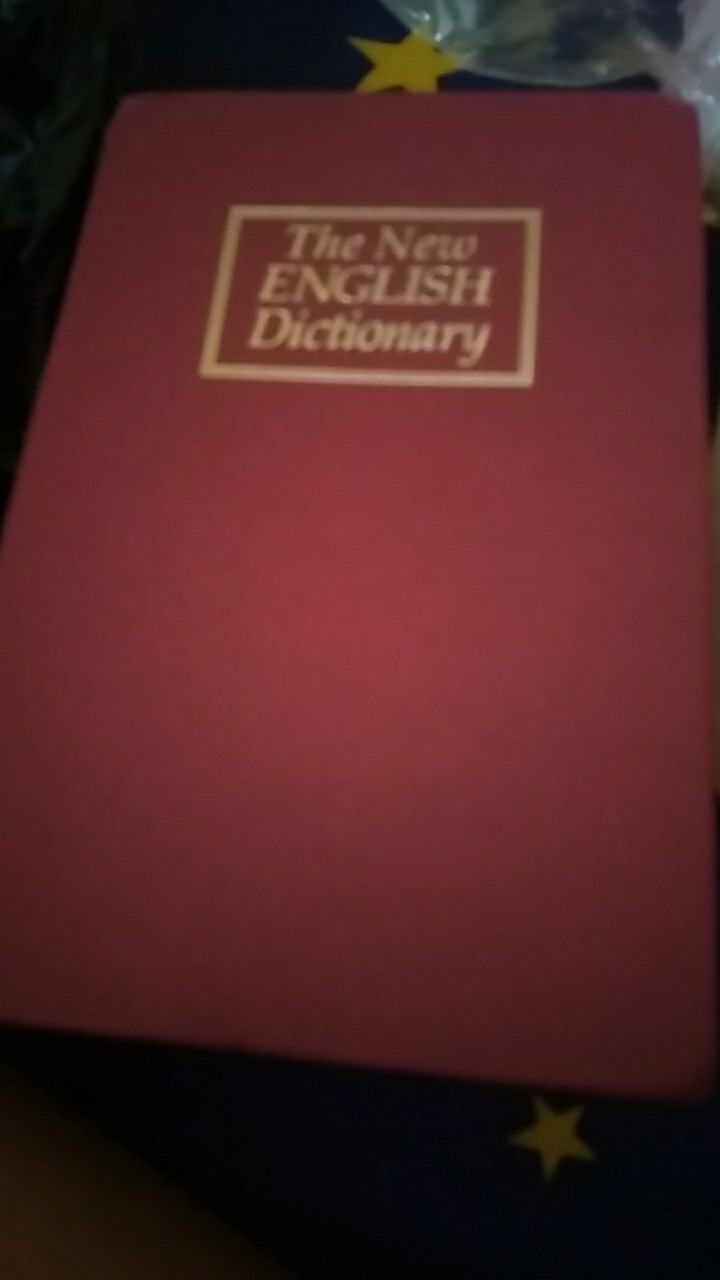 Brankas Mini Bentuk Buku Kotak Penyimpanan Uang Barang Bentuk Kamus Novel Safety Box Hidden Storage