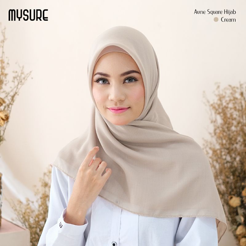 HIJAB SEGIEMPAT AUNE SQUARE  || MYSURE