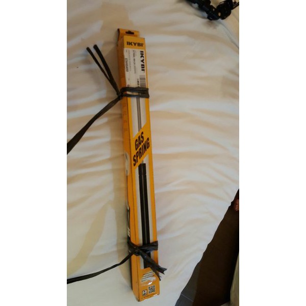 shock bagasi xtrail t30