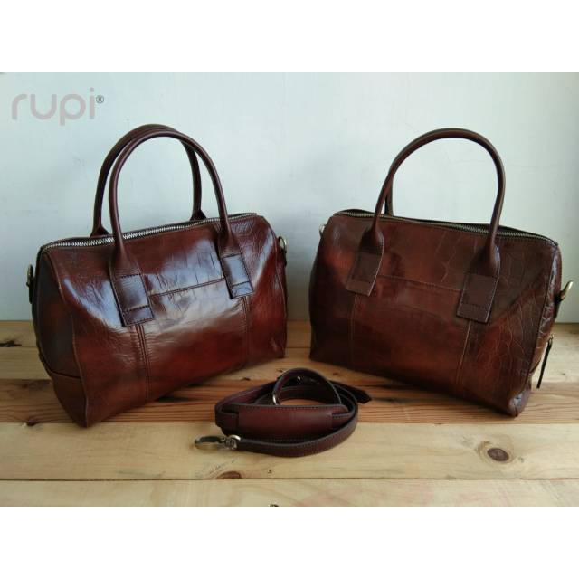 Hot Item on Sale, Tas Kulit Asli Medium Model Speedy ada Selempang warna coklat tua Carol Bag