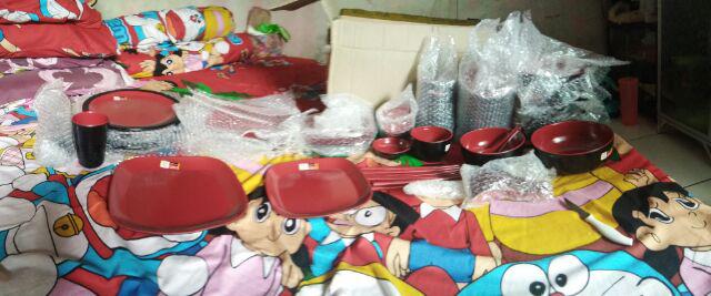 Set Komplit Melamin Golden Dragon