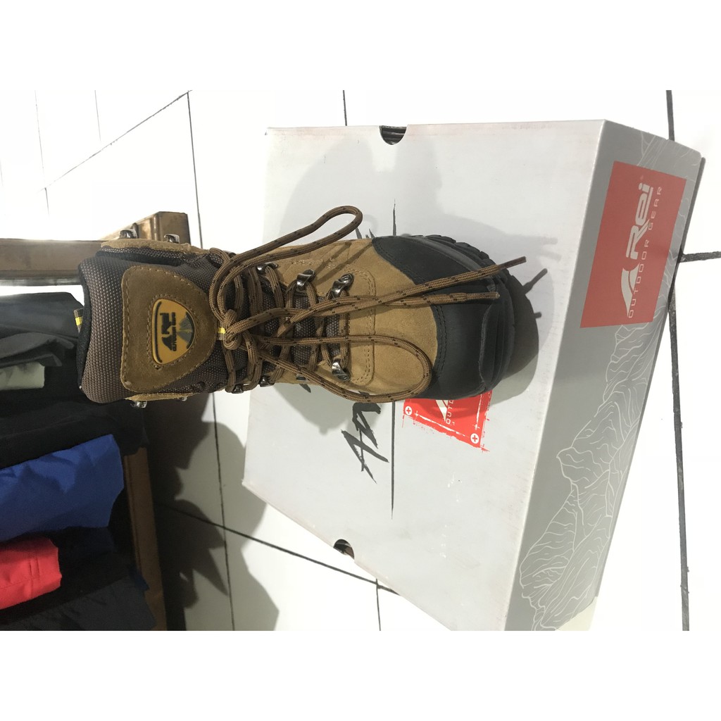 Sepatu Outdoor Hiking Arei Atau Sepatu Gunung REI Harrison - ORIGINAL