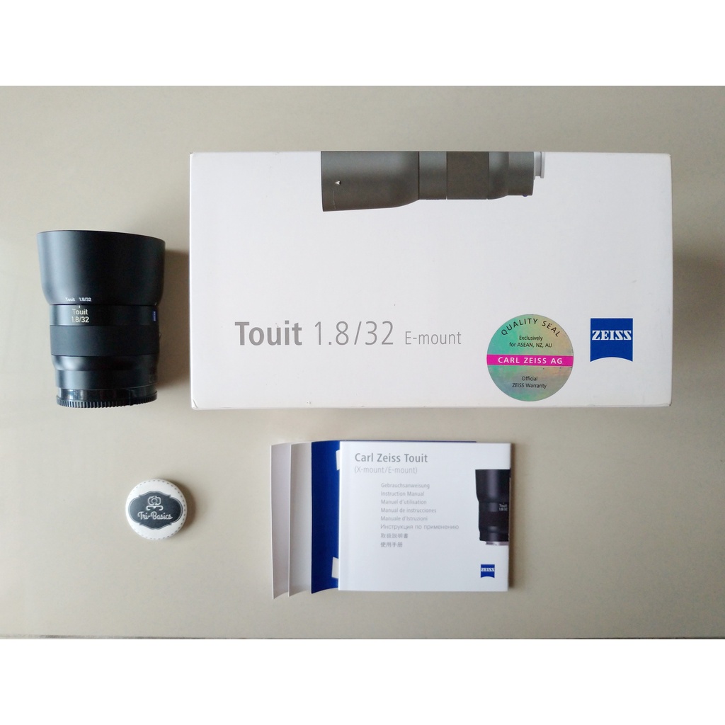 Lensa Carl Zeiss Touit 32mm 32 mm f1.8 f/1.8 For Sony E Mount bkn 30mm
