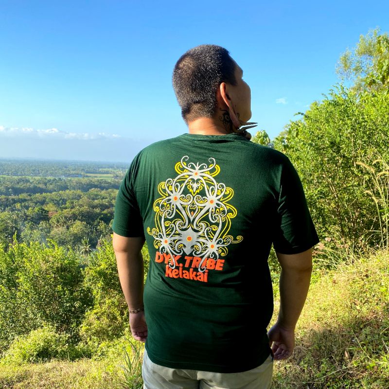 KELAKAI HIJAU BOTOL / KAOS DAYAK / BAJU DAYAK / ORNAMEN DAYAK / MOTIF DAYAK
