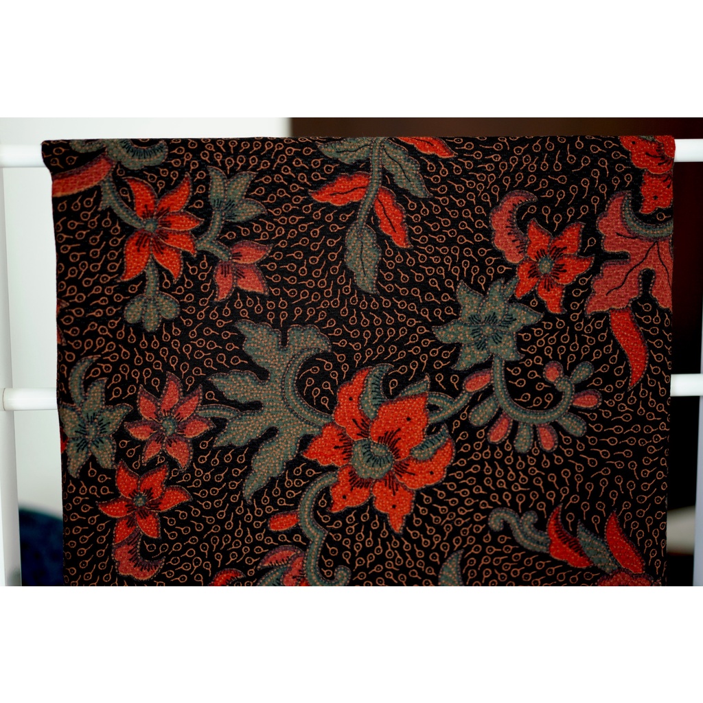 KAIN BATIK PREMIUM Dobby Motif Kembang Warna Hijau Merah Hitam Dolbi Dobi Doby Viscos 728385 Cap 72 Jarik Jarit Samping Kebat Panjang Batik Dobby Modern Premium Bahan Seragam Batik Pernikahan Kantor Keluarga Murah Kamen Jadi Batik Bali Lembaran