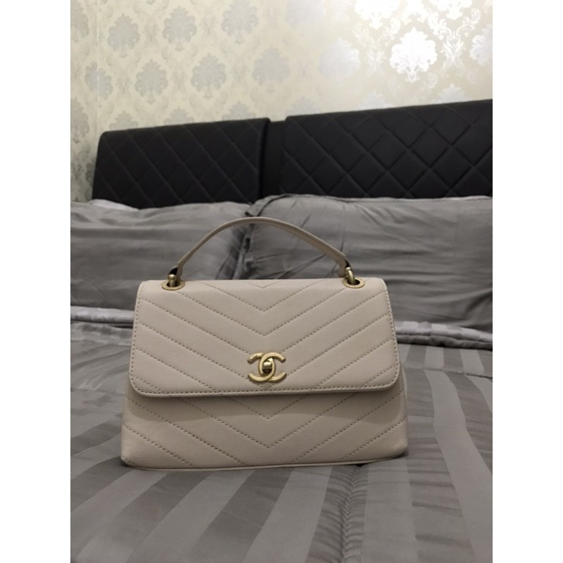 pl chanel mirror quality