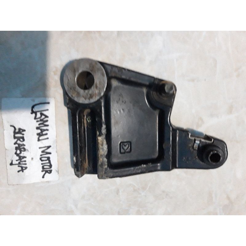 bracket dudukan kaliper belakang Bajaj pulsar original Bybre
