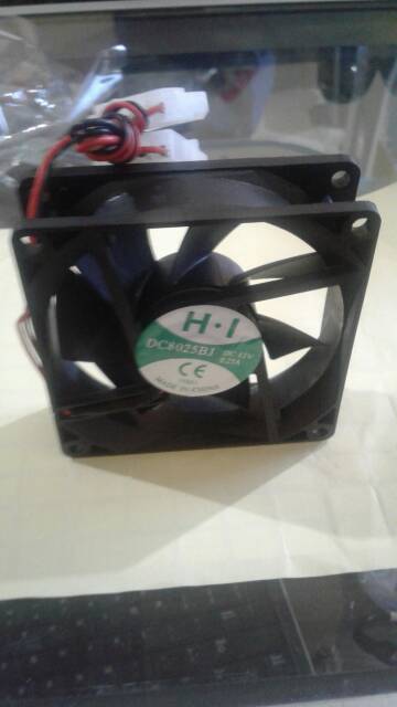 Fan casing 8cm hitam