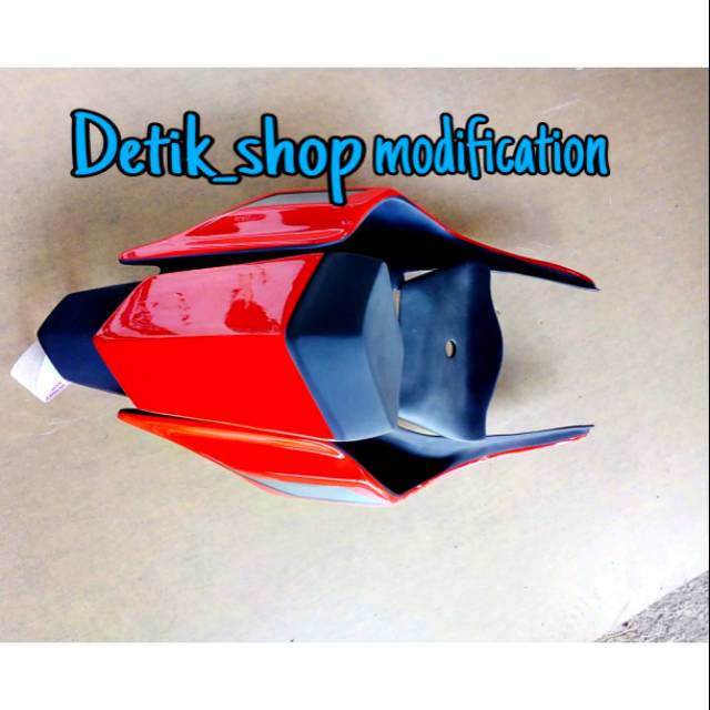 Body belakang r15old v2 model body belakang R1