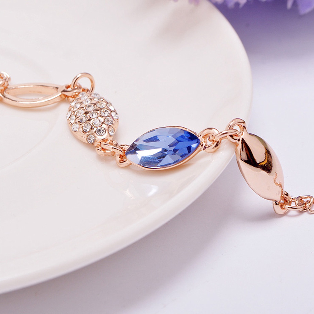 Hu Hu Hu Hu Hu Alat Bantu Pasang Kacamata♡ 1 Set Kalung Gelang Kristal Imitasi Bahan Alloy Untuk Wanita