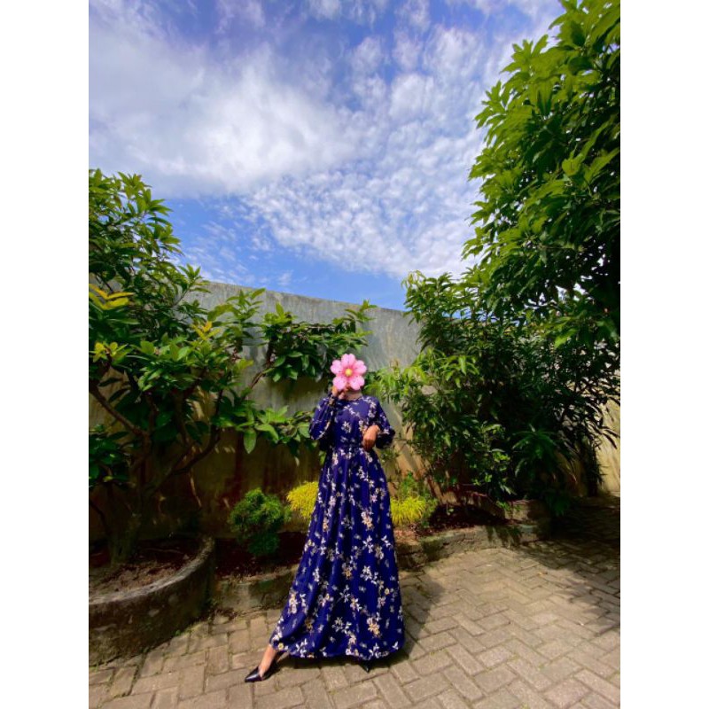 GAMIS ZKHIYA NAVY MOTIF BUNGA