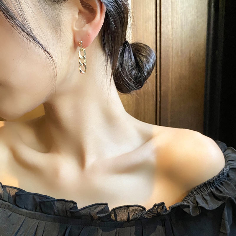 Anting Rantai Model Simple Untuk Aksesoris