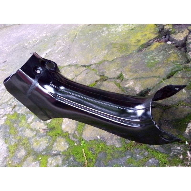 Cover body tengah yamaha alfa legsil kontak yamaha alfa legshield tengah kontak Yamaha alfa murah