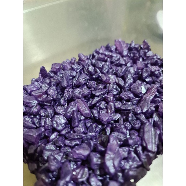 

sprinkle trimit permen batu ungu