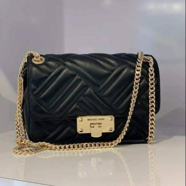 Mk peyton med black