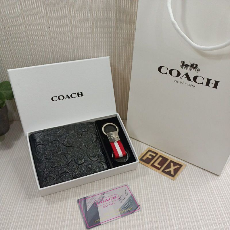 Dompet kulit pria C Signature set with Keychain+ Paperbag
