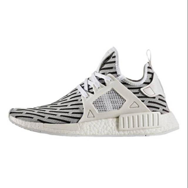 nmd xr1 zebra