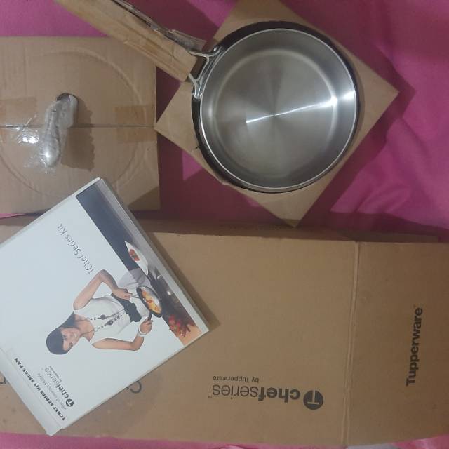 Tupperware Sauce Pan Chef Series