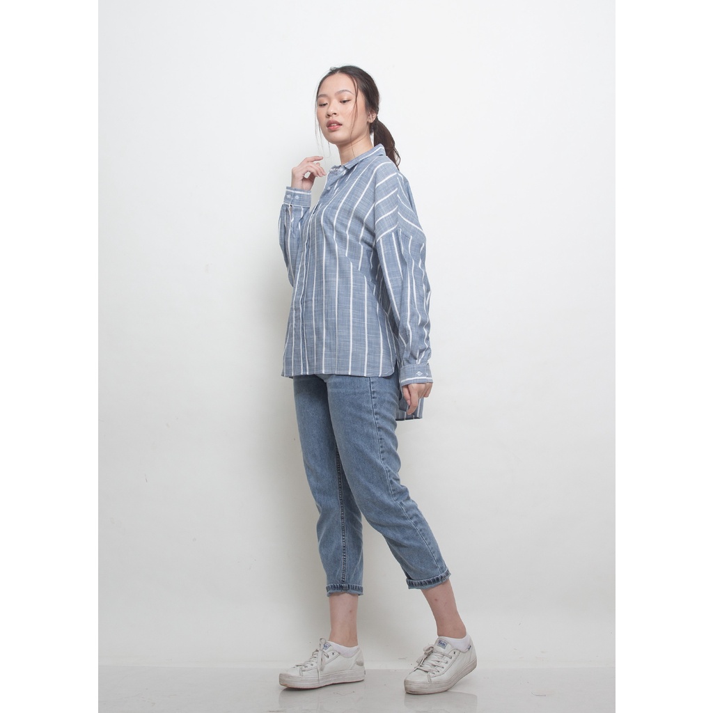 Ixora Ulya Oversized Shirt - Kemeja Wanita Oversized Blouse Berkancing Fashion Wanita-1