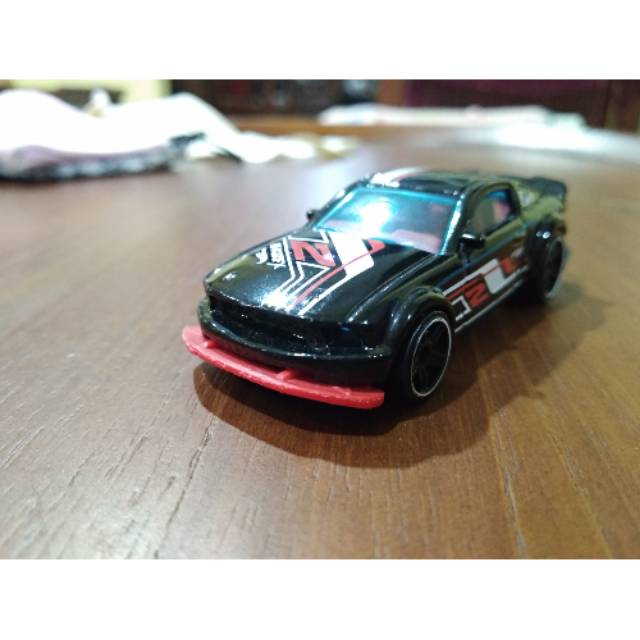 Hotwheels 2005 Ford Mustang (LOOSE)