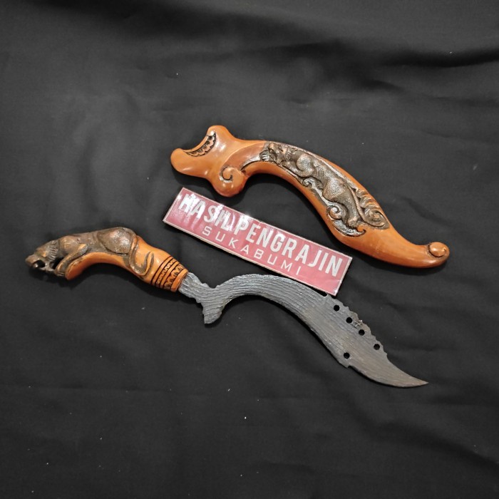 Pisau - Kujang Model Pamor 20Cm Ukiran Macan