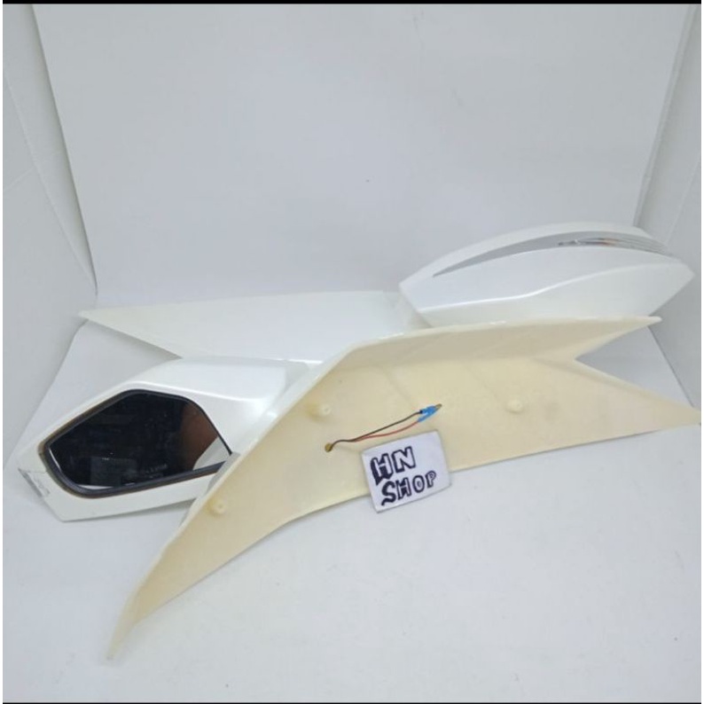 spion lipat nmax vnd B1