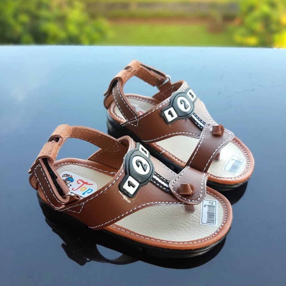 TOKOERS SDL06 Sepatu Sandal Kulit Sintetis Tali Perepet TOKOERS SDL06 Sepatu Sandal Kulit Sintetis Tali Perepet