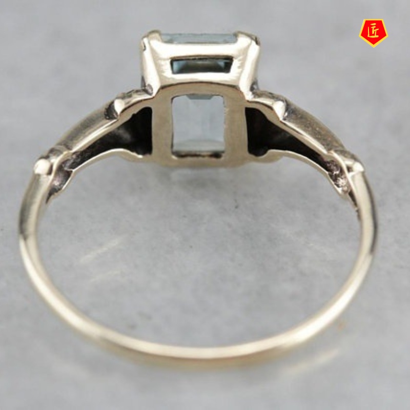 [Ready Stock]Women's Retro Classic Heart-Shaped Sea Blue Topaz 14K Gold Ring