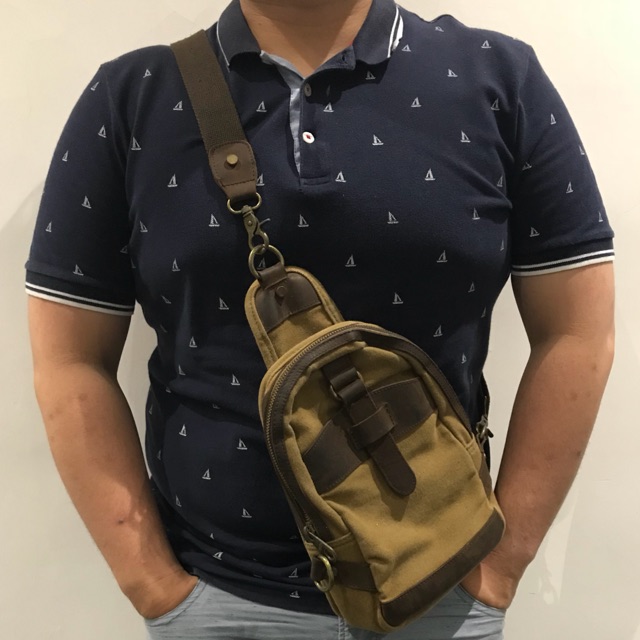Tas selempang pria zapatos preloved