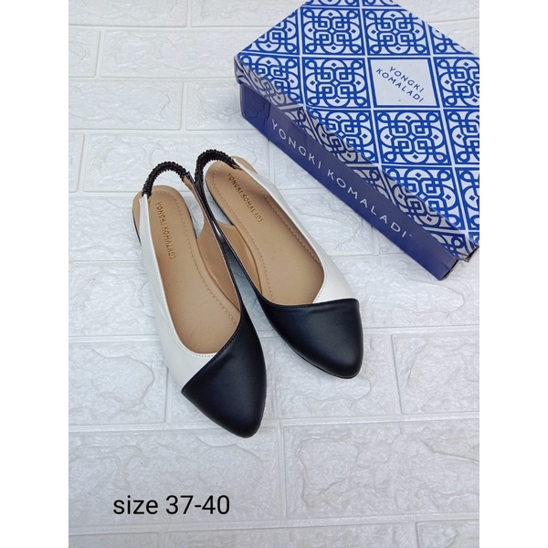 Flat Shoes Yongki Komaladi / Flat Shoes Murah / Flat Shoes Paling Laris / Flat Shoes Terlaris / Flat