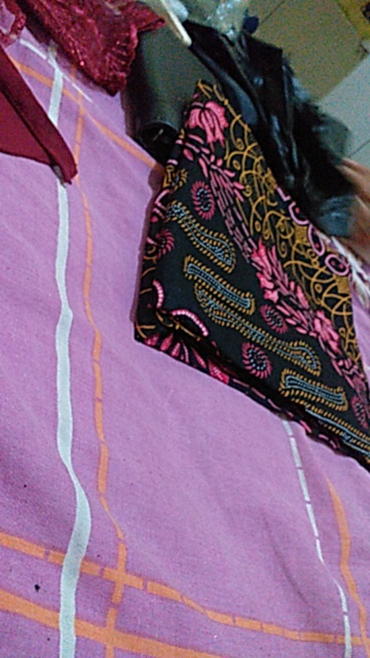 Maura Couple - Sania Ruffle Batik Couple Ori Ndoro Jowi Garansi Termurah Shopee - Batik Solo Modern