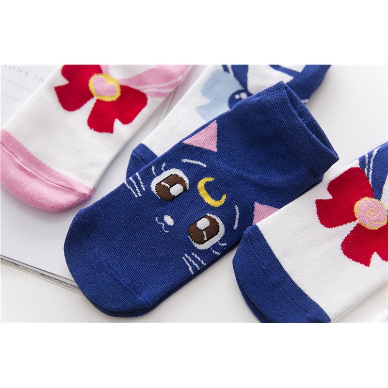 KK-15 kaos kaki sailor moon usagi luna artemis kucing cat japan socks