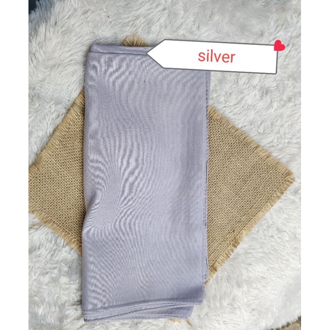 jilbab umama basic voal part 2/segi empat umama basic voal-Silver
