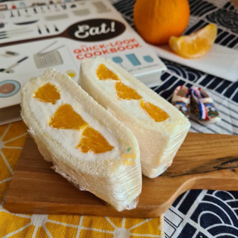 

Fruit Sandwich