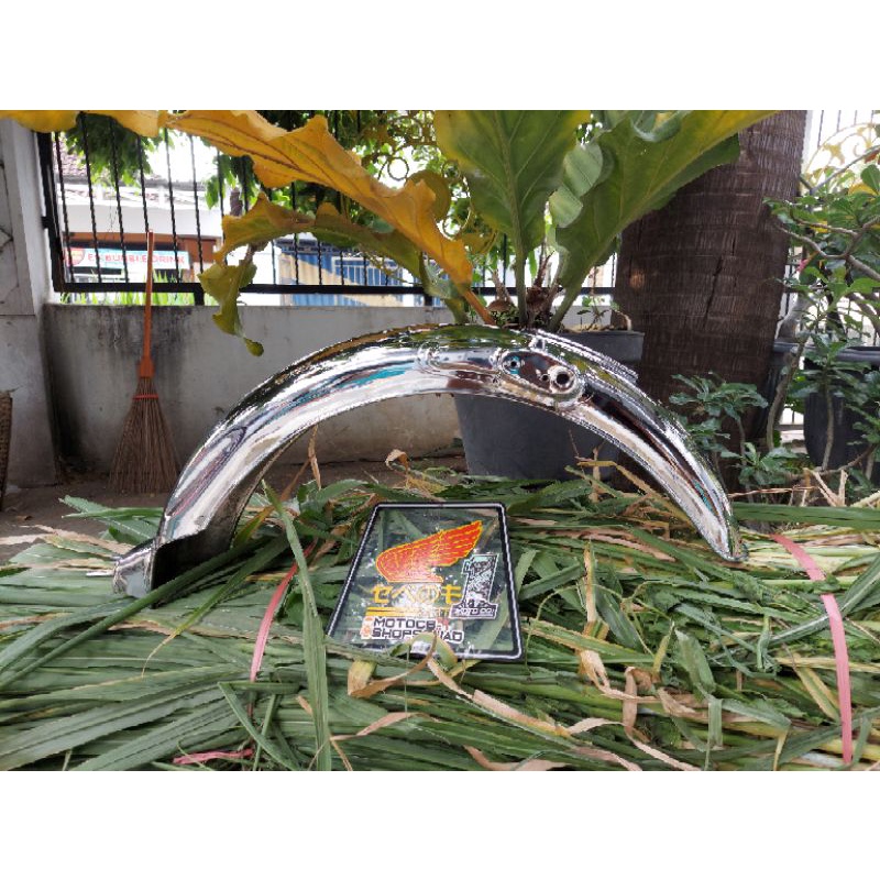 slebor spakbor cb 125 press produk nganjuk asli 100% di krom super bergaya slebor us