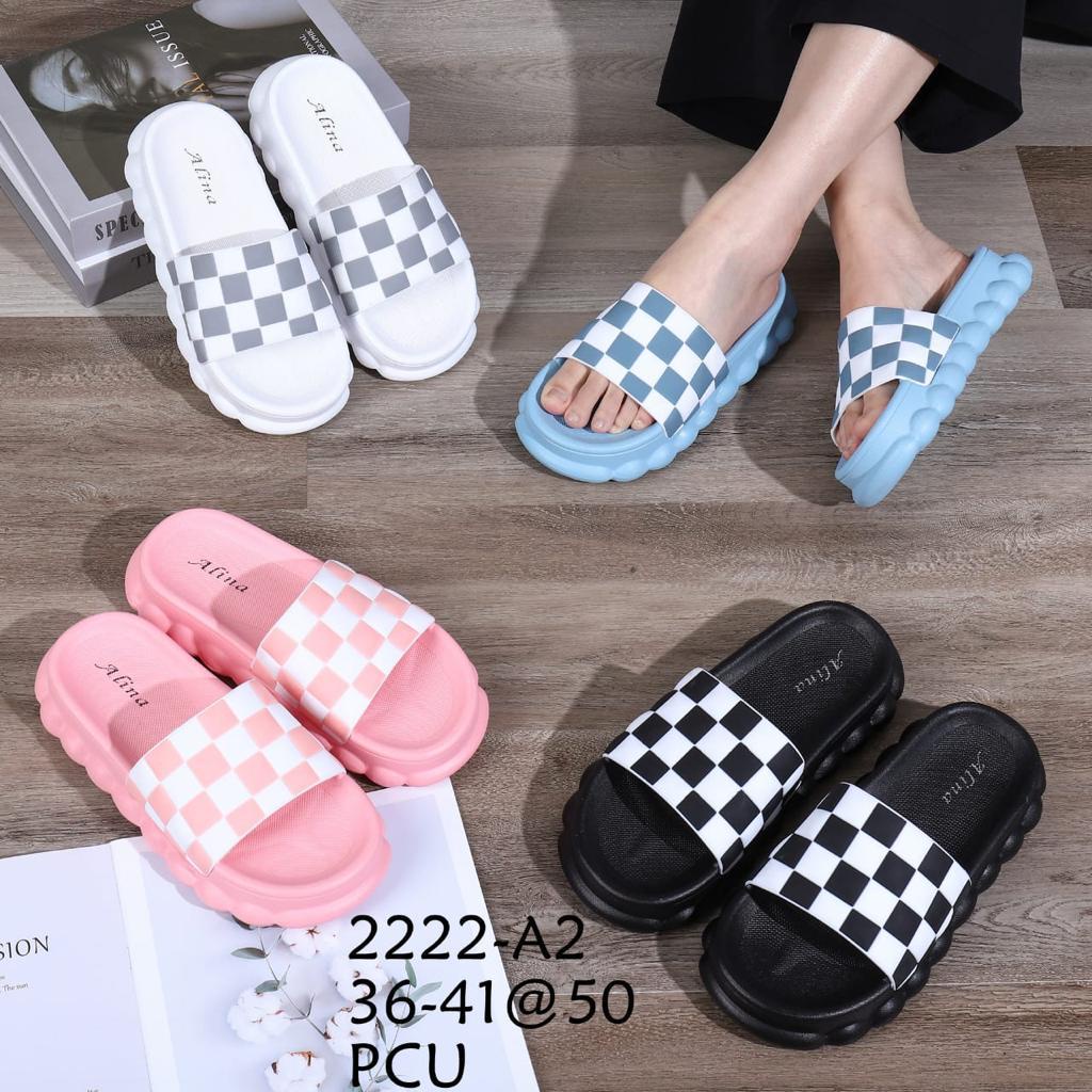 Sandal  Wedges Karet wanita Alina 2222-A2 MOTIF CATUR