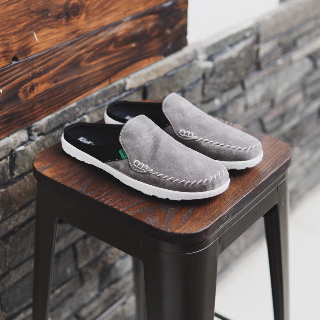 Sepatu Slip On Pria Kickers Stiching Murah Keren Casual Slop Santai Berkualitas