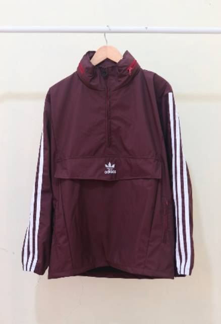 Jaket parasut adidas