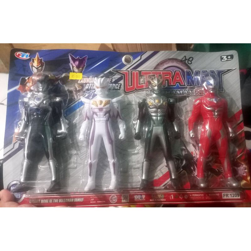 mainan ultramen