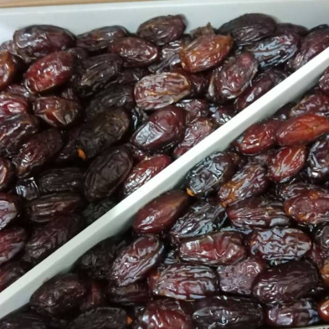 

kurma medjol 1kg