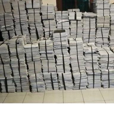 

Laris P8048 KERTAS HVS F4/A4 Bekas P80