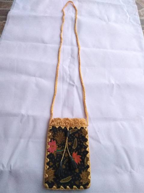 TERMURAH! PROMO Tas Mini Rajut Batik Tempat HP Android/ Tas Selempang Model Baru Khas Jogja