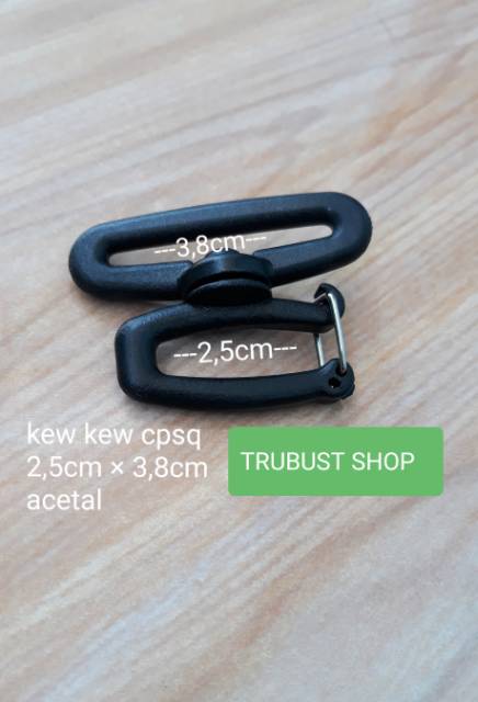 Kait tas kew kew 2,5cm x 3,8cm buckle plastik acetal jual per 1pc