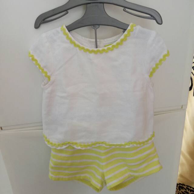 Preloved set gingersnaps