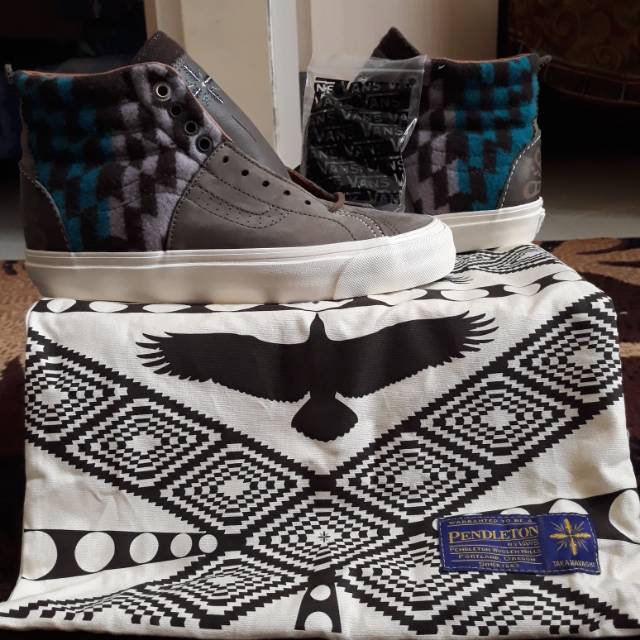 Vans Sk8Hi Takahayashi X Pendleton  Size: 7US/ 39 fit to 40 . Kondisi New (BNIB) ORIGINAL