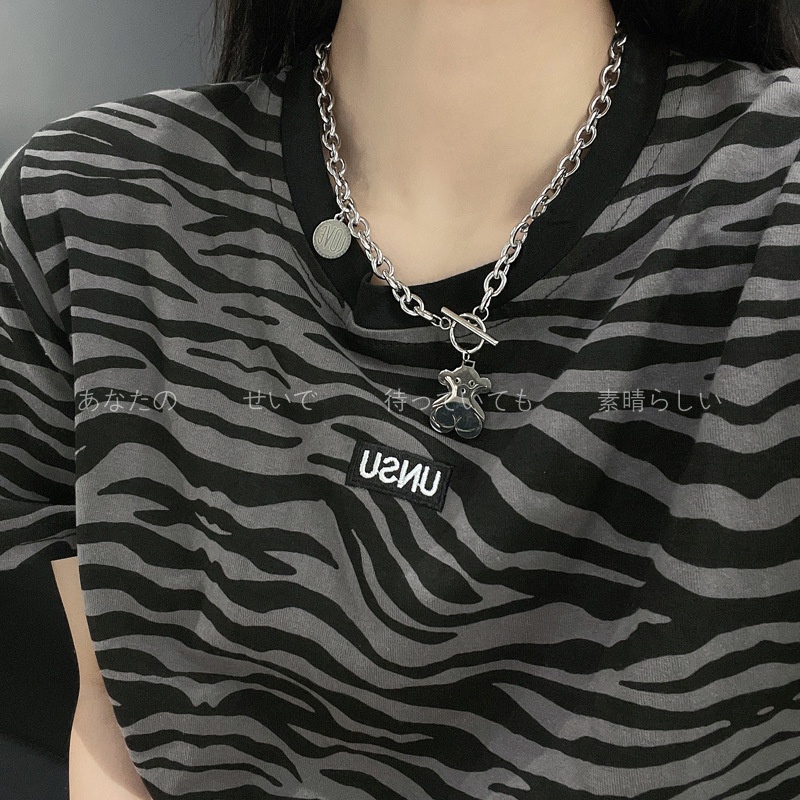 Titanium baja tidak memudar sederhana bear love kalung wanita in hip hop sweater rantai gaya Korea s