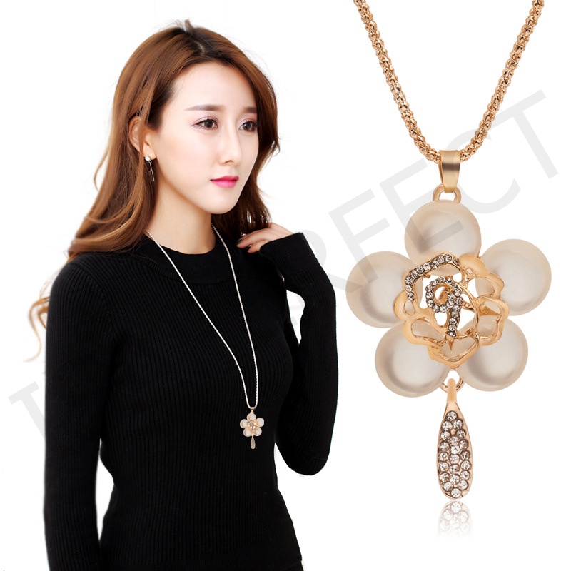 Versi Korea Multi-Lapisan Mutiara Rantai Sweater Panjang Wanita Opal Rose Daun Maple Liontin Kalung Rumbai Rantai Panjang All-Match Fashion Perhiasan