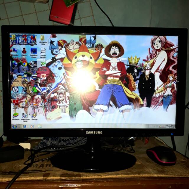 Monitor komputer samsung led wide