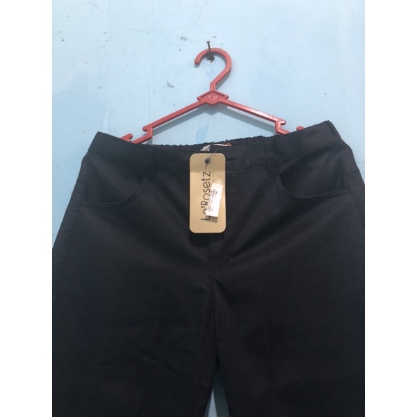 Celana hitam kantor size M Le’Rosetz by Novel Mice