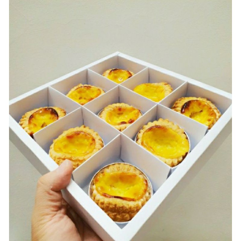 

(5 PC) Dus Sekat 9 Packaging Brownis Bapao Bolu Mini CheesePie FruitPie Christmas Parsel